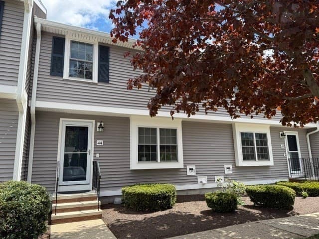 Condominium at 5 Meadowhill Ct # 44, Easton MA 02375
