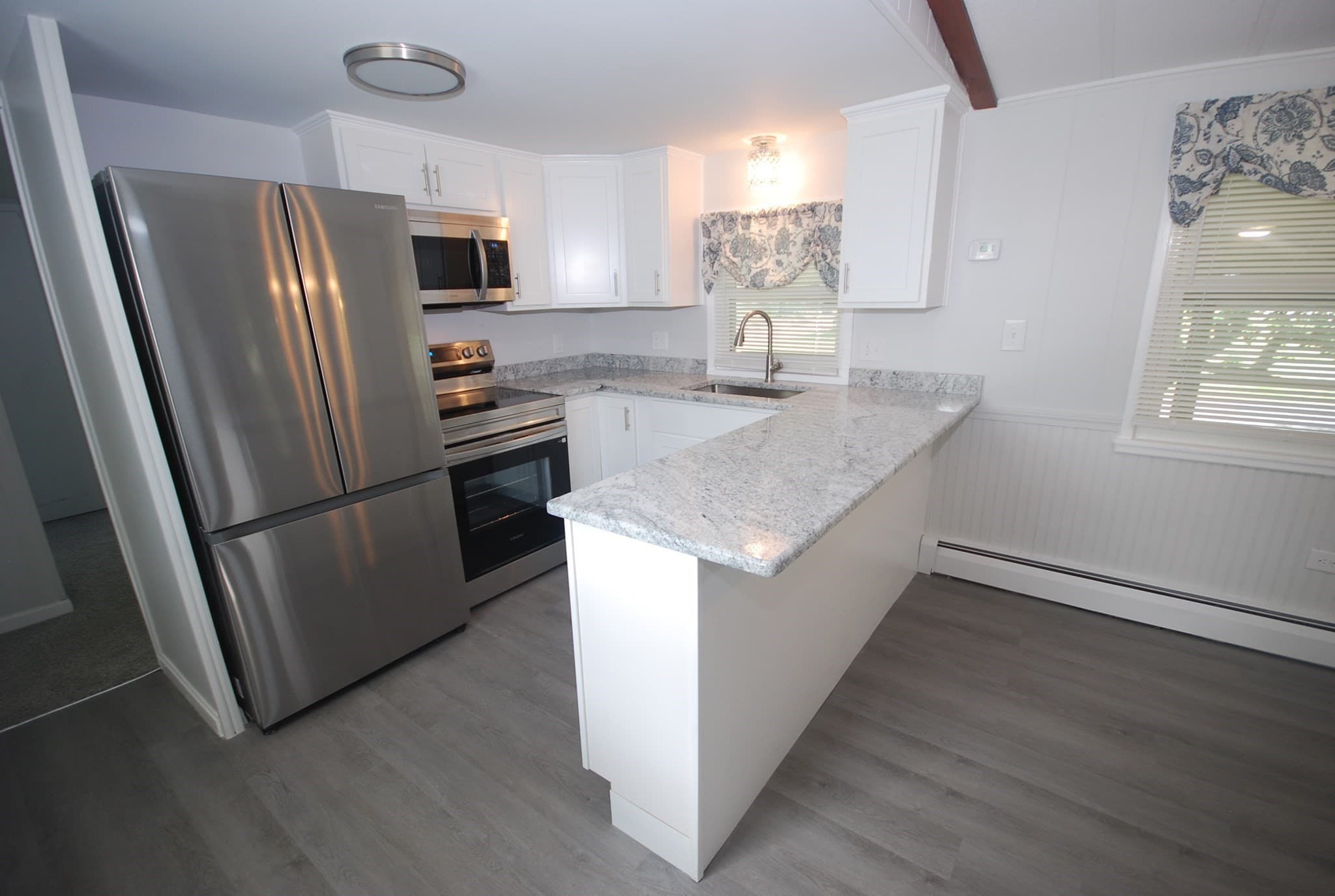 Mobile Home at 18 Riverview Circle, Brimfield MA 01010, photo 13 of 34