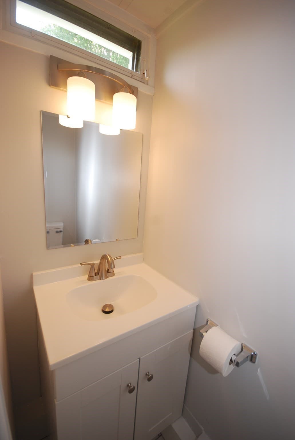 Mobile Home at 18 Riverview Circle, Brimfield MA 01010, photo 20 of 34