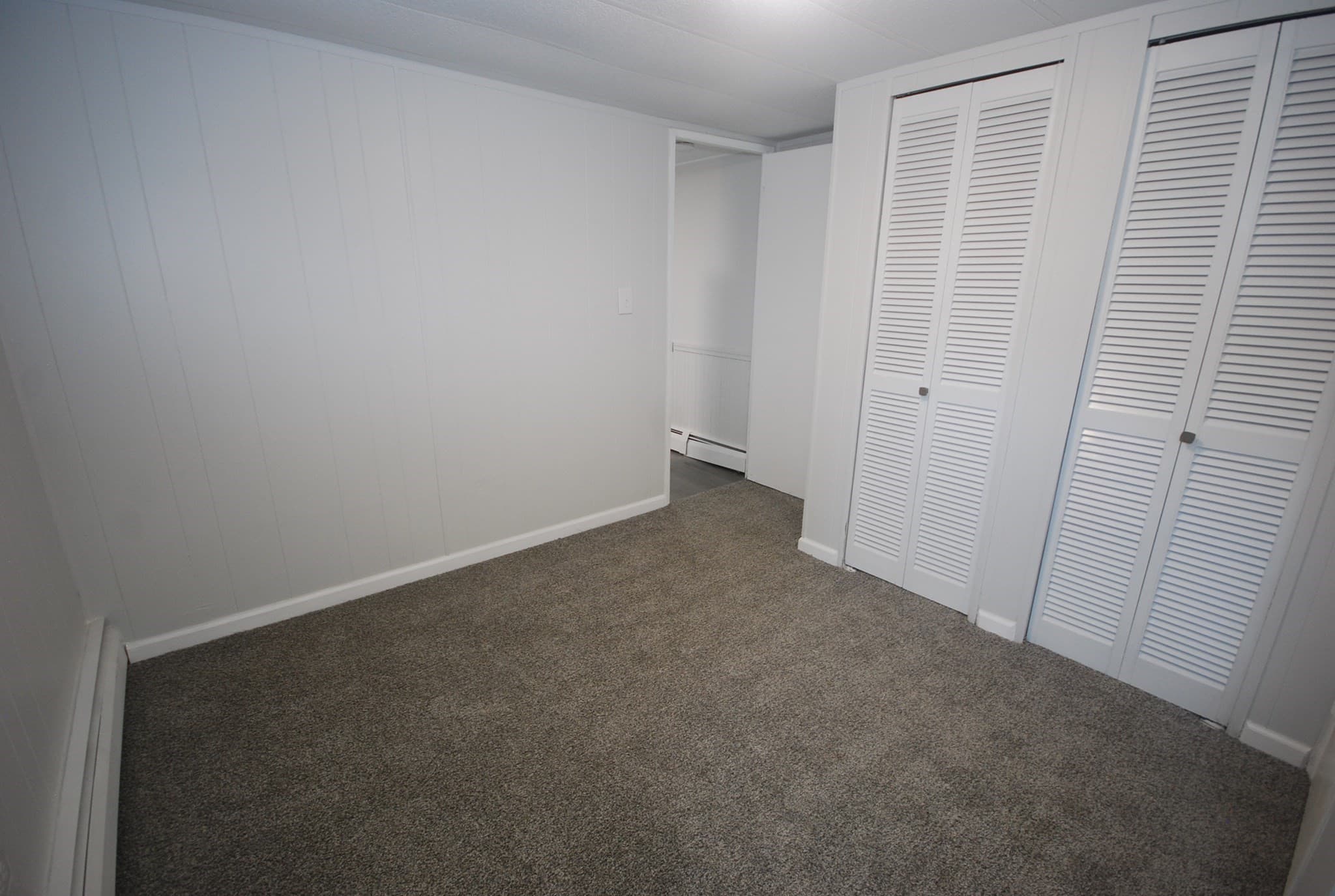 Mobile Home at 18 Riverview Circle, Brimfield MA 01010, photo 18 of 34