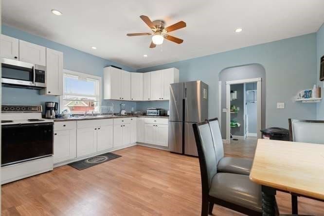 Single Family Residence at 50 Albion St, Wakefield MA 01880, photo 16 of 35