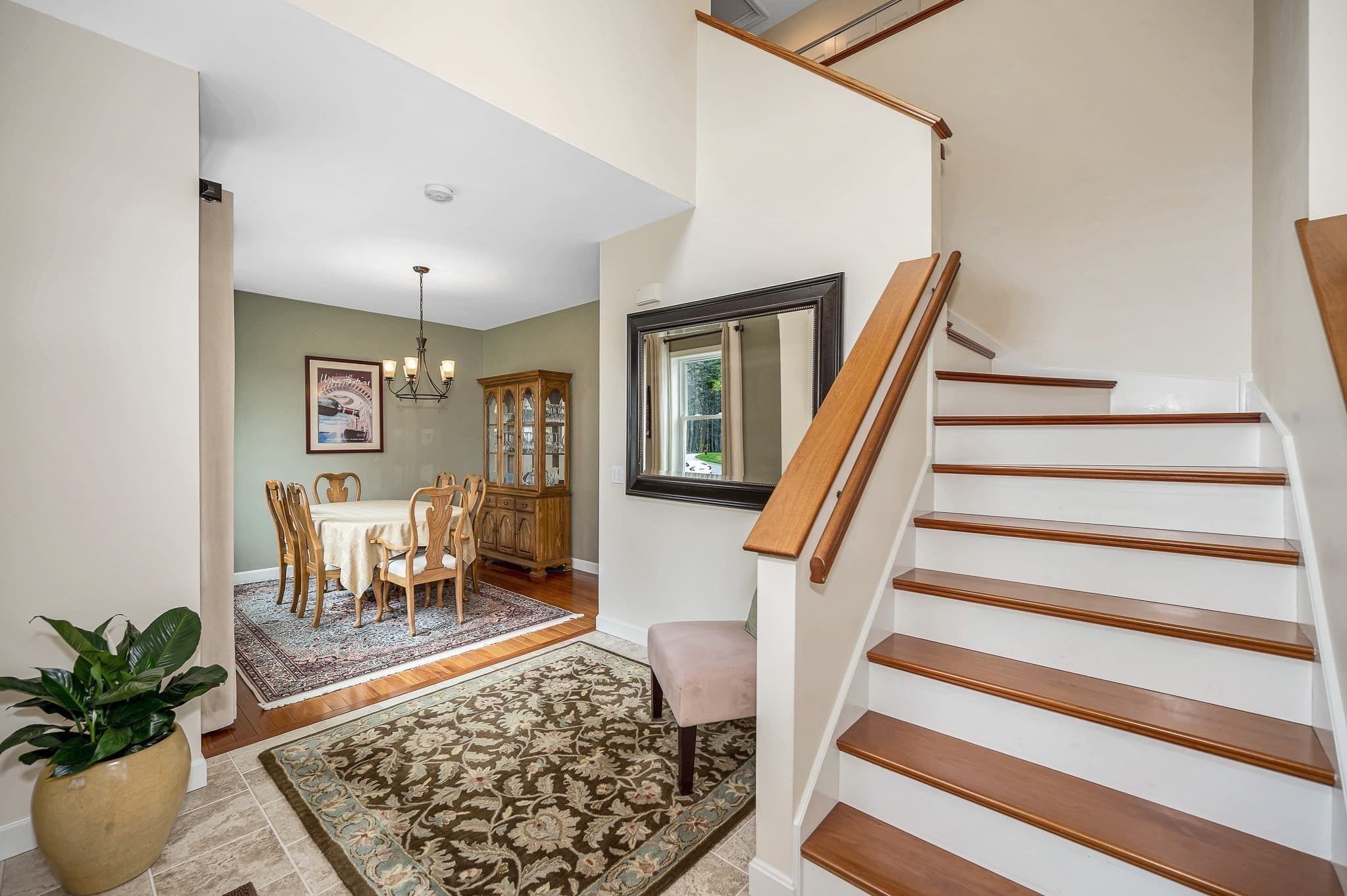 Single Family Residence at 37 Beechwood Dr, Haverhill MA 01832, Haverhill, photo 2 of 38