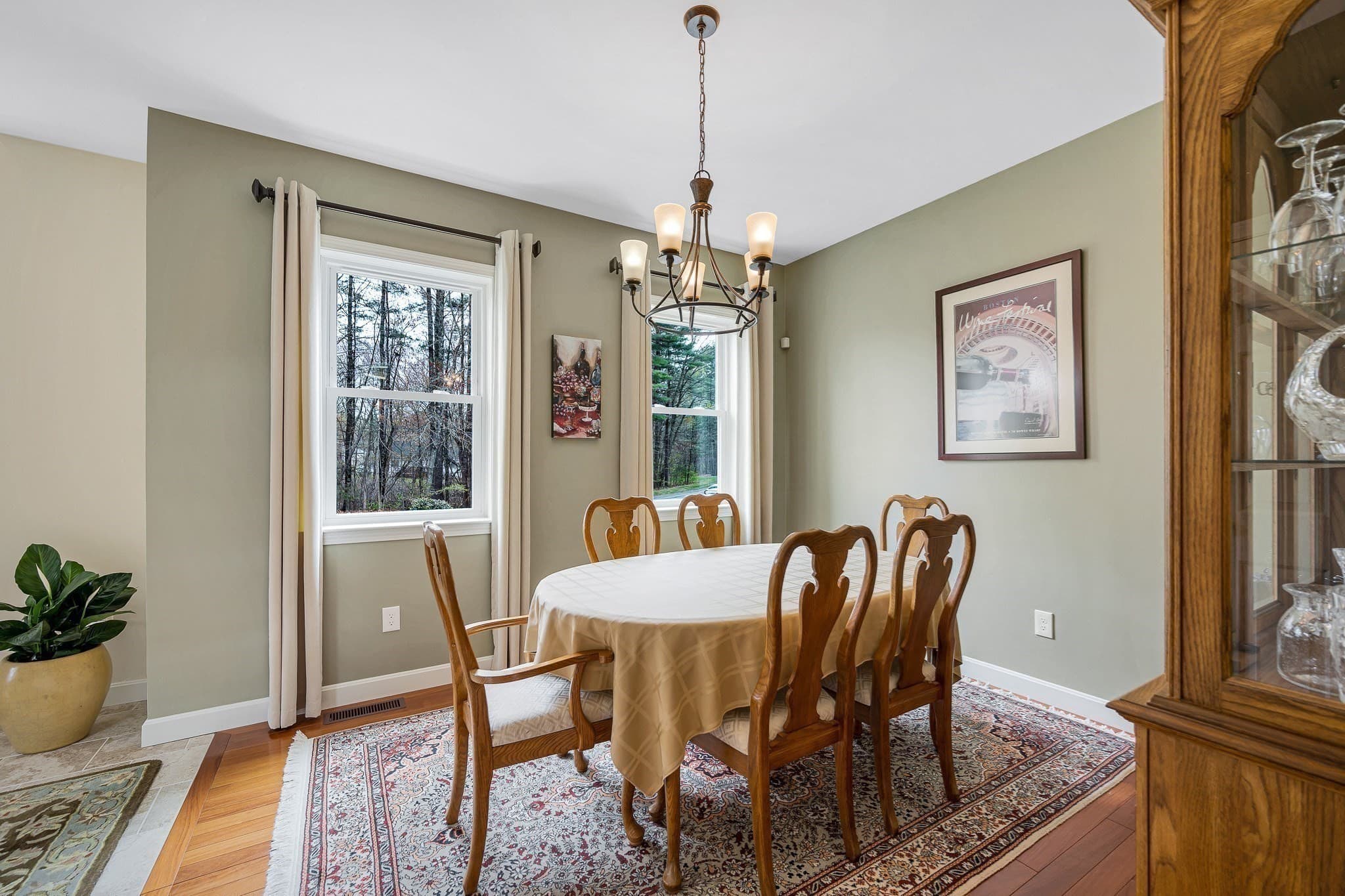Single Family Residence at 37 Beechwood Dr, Haverhill MA 01832, Haverhill, photo 11 of 38