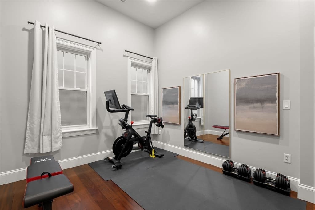 Condominium at 133 I St # 3, Boston MA 02127, photo 13 of 21