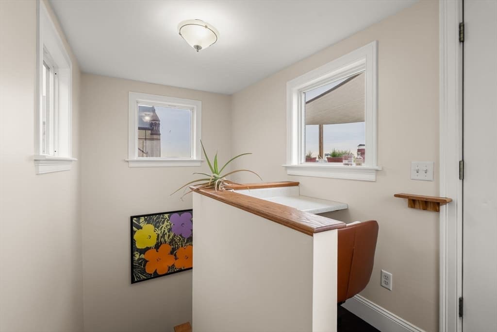 Condominium at 133 I St # 3, Boston MA 02127, photo 16 of 21