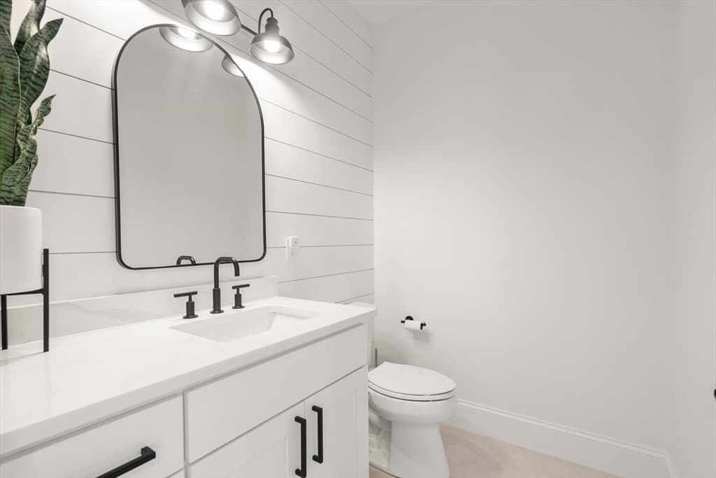 Single Family Residence at 1 Rogers Brook East, Andover MA 01810, photo 24 of 31