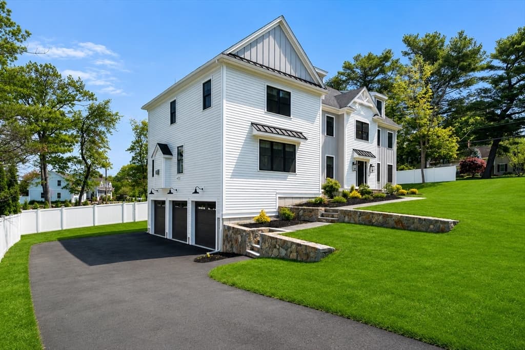 Single Family Residence at 1 Rogers Brook East, Andover MA 01810, photo 29 of 31