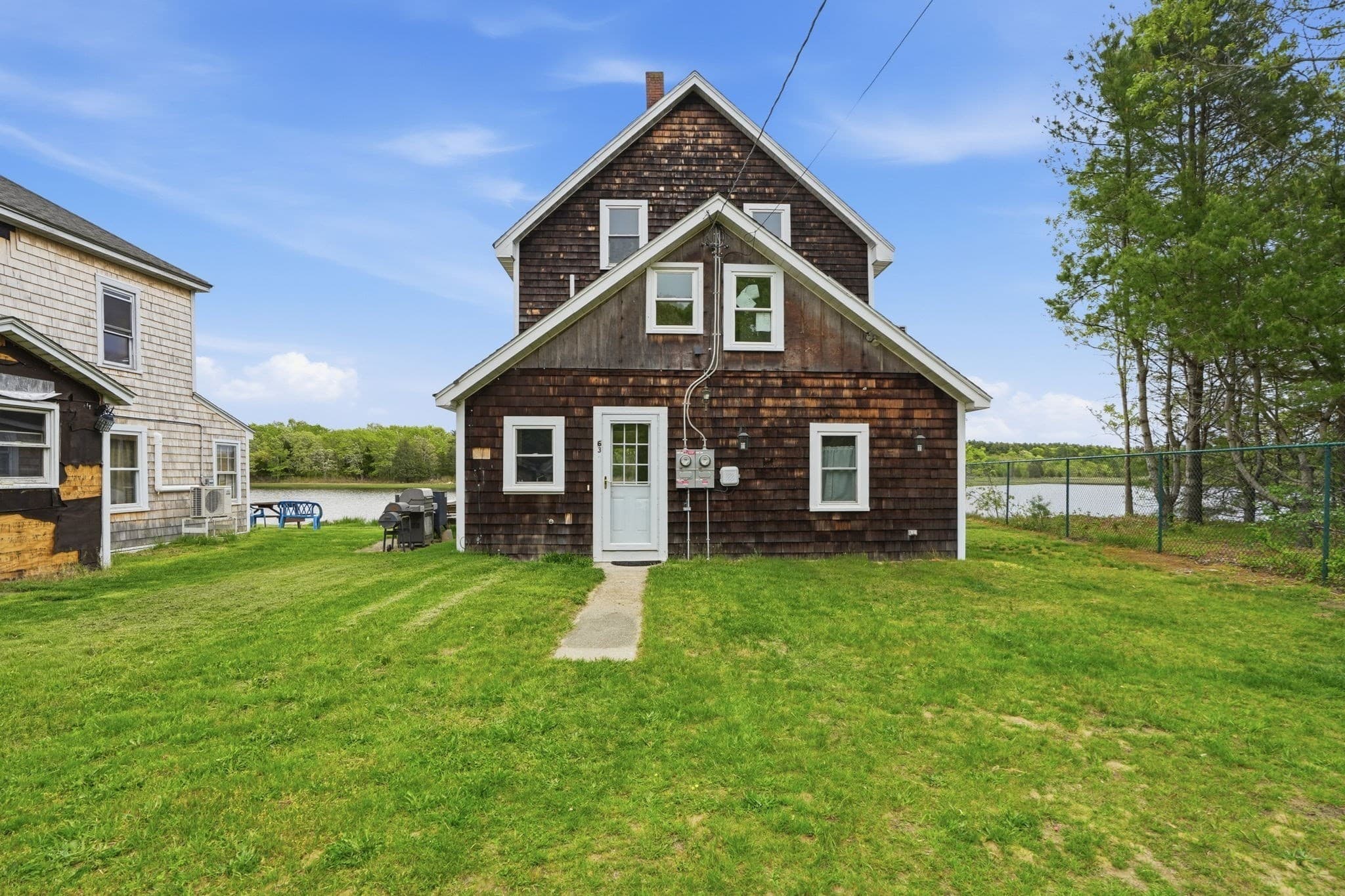 Single Family Residence at 63 Oakdale Ave, Marion MA 02738, Marion, photo 2 of 30