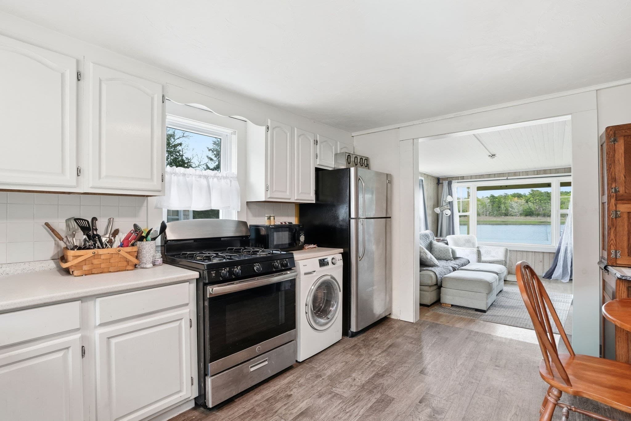 Single Family Residence at 63 Oakdale Ave, Marion MA 02738, Marion, photo 12 of 30