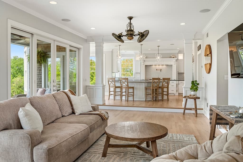 Single Family Residence at 3333 Main Road, Tiverton RI 02878, Tiverton, photo 6 of 42