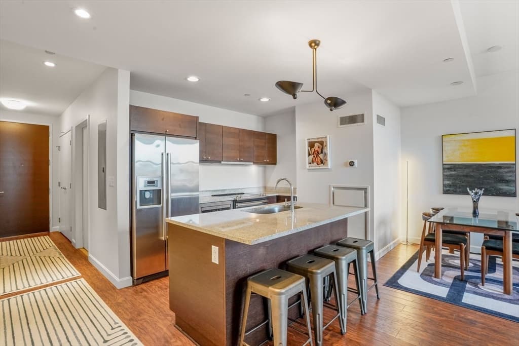 Condominium at 285 Columbus Ave # 801, Boston MA 02116, photo 5 of 20