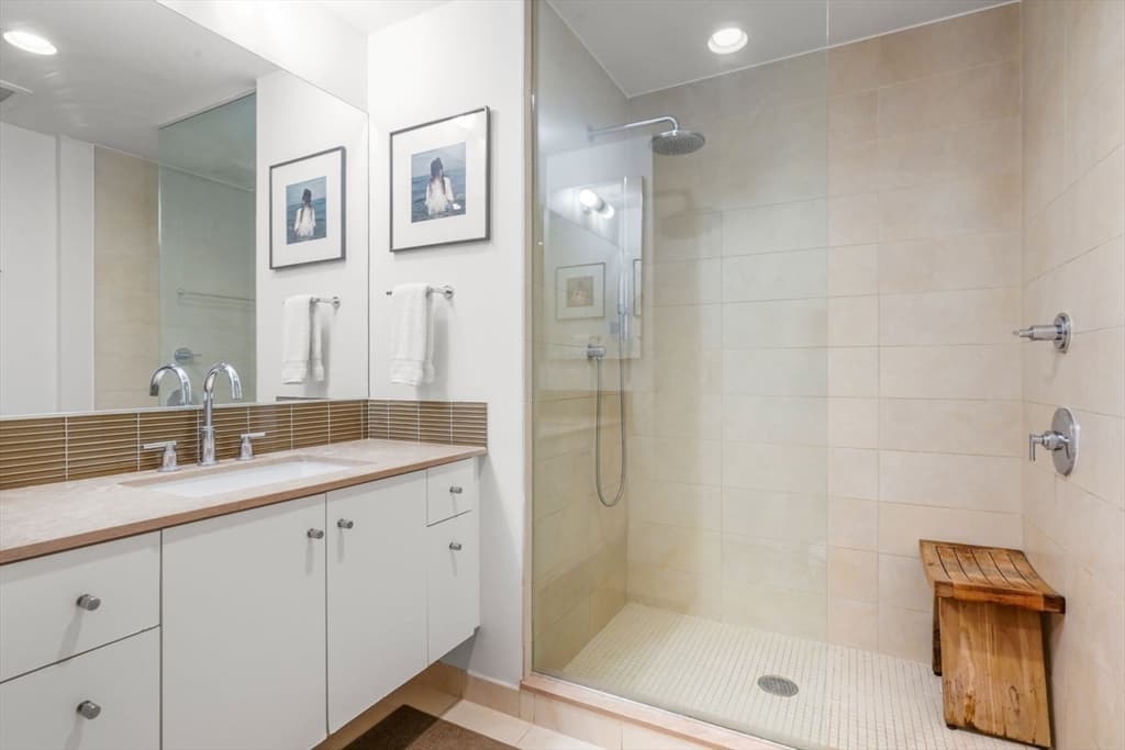 Condominium at 285 Columbus Ave # 801, Boston MA 02116, photo 11 of 20