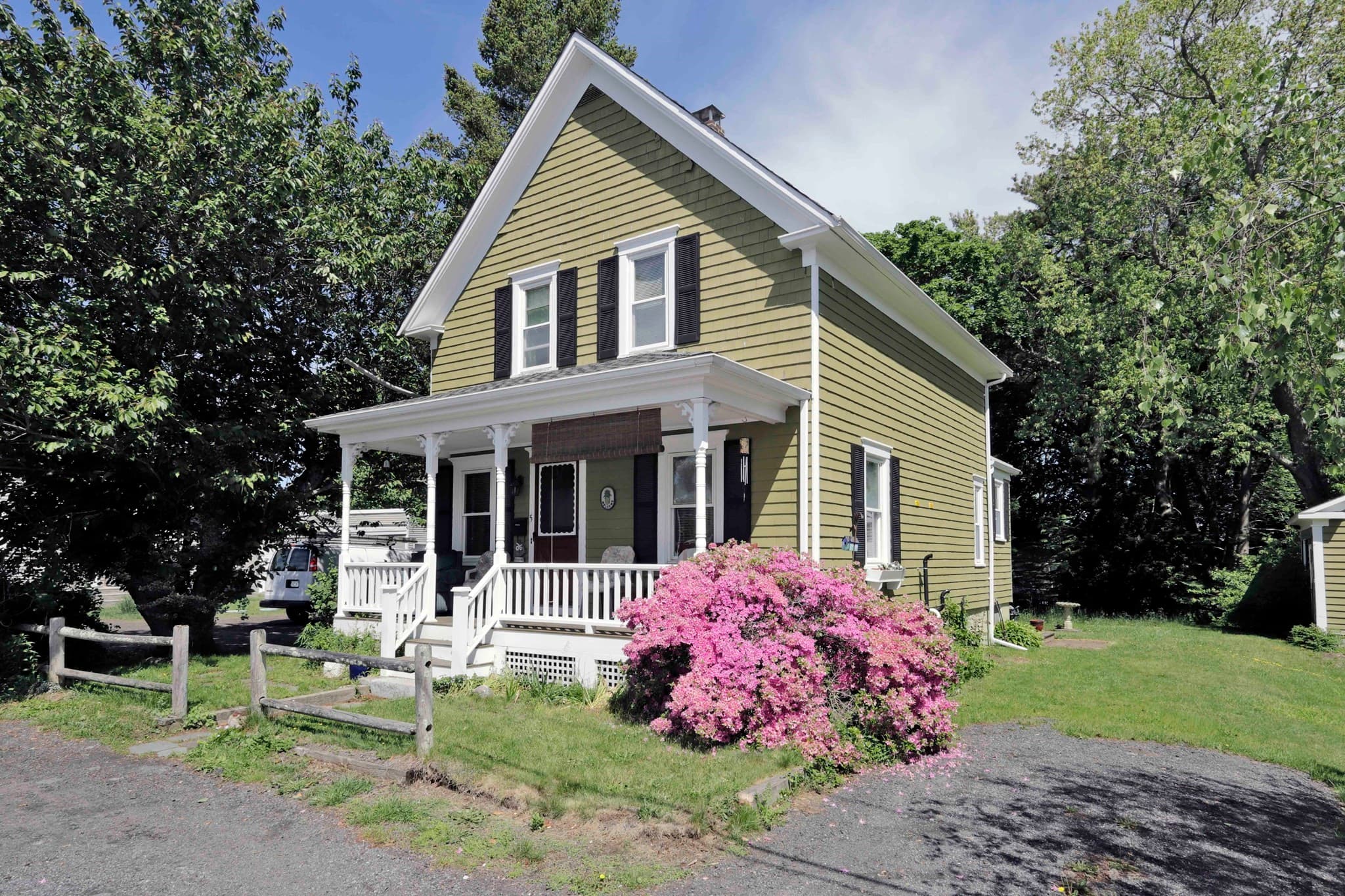 5 Anthony St, Acushnet MA 02743