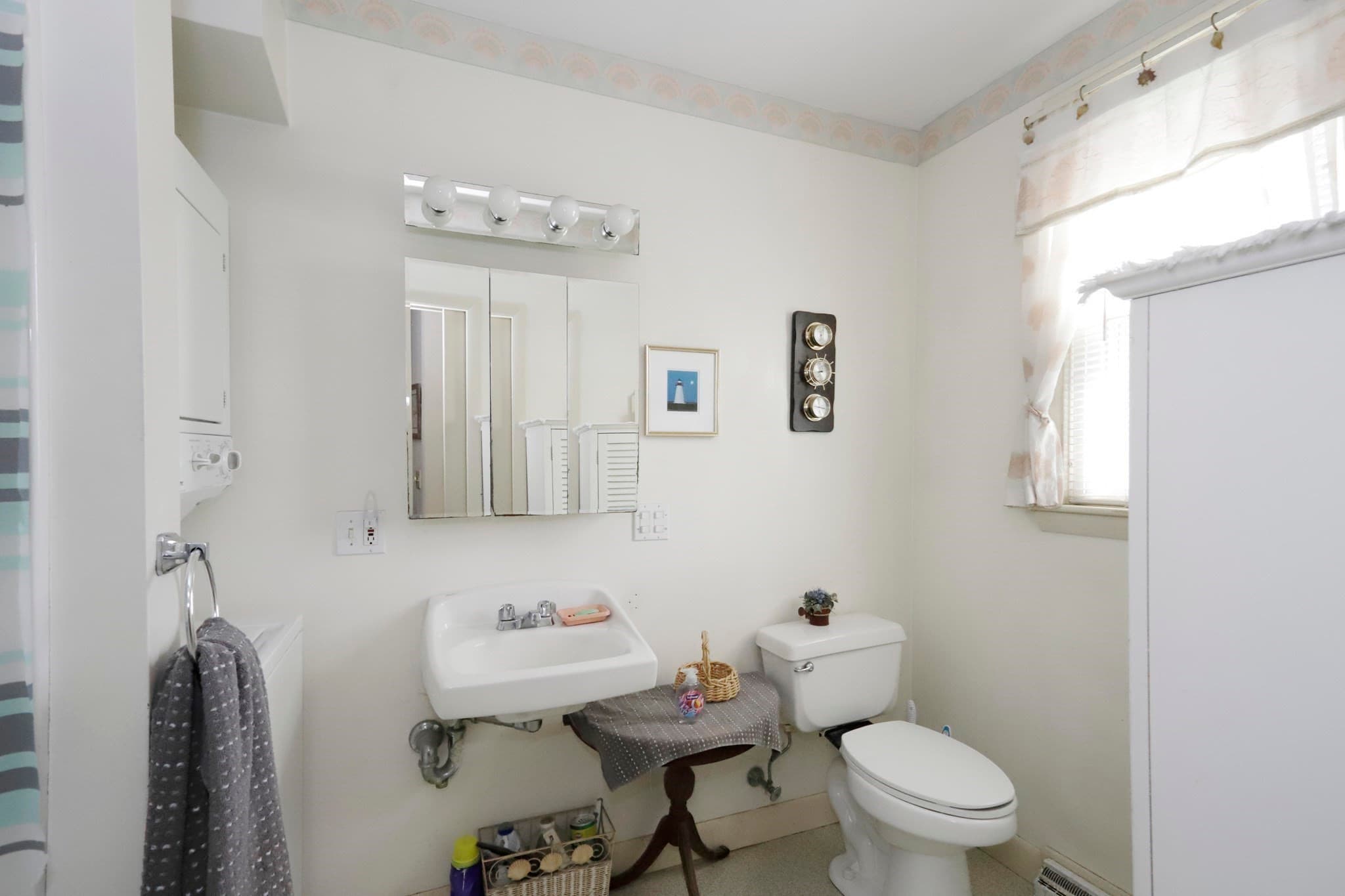 Single Family Residence at 5 Anthony St, Acushnet MA 02743, Acushnet, photo 33 of 37