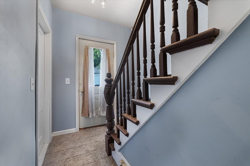 Single Family Residence at 10 Kelton St, Orange MA 01364, Orange, photo 4 of 29