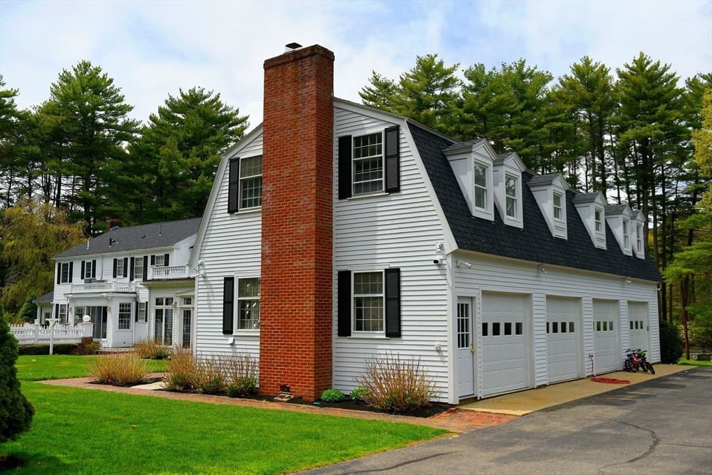 Single Family Residence at 28 Pineswamp Rd, Ipswich MA 01938, photo 9 of 40