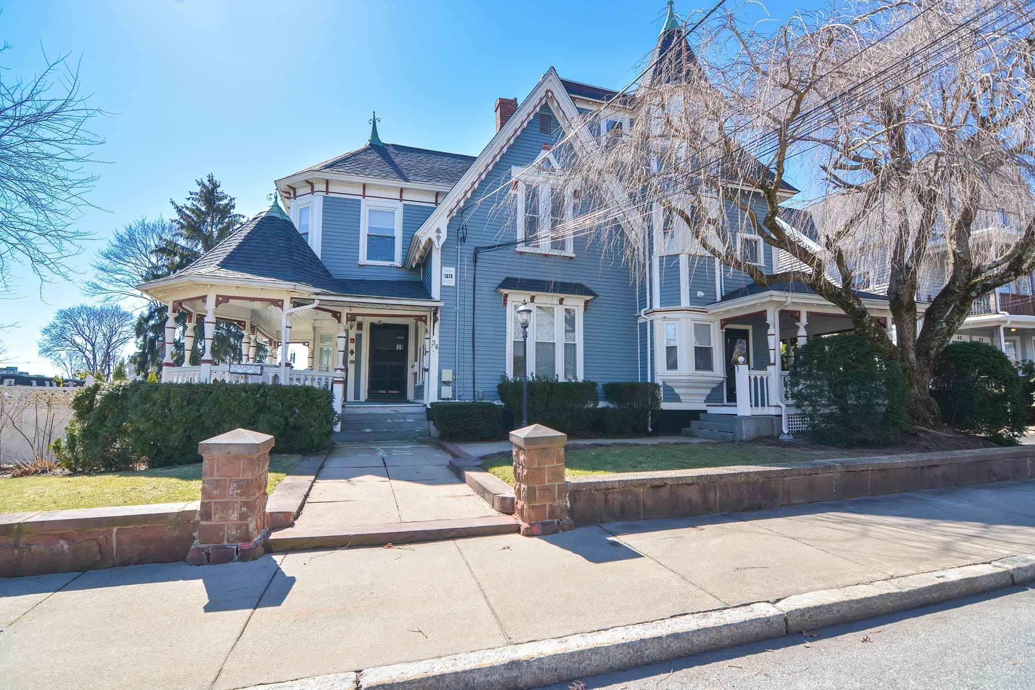 34 High St, North Attleboro MA 02760
