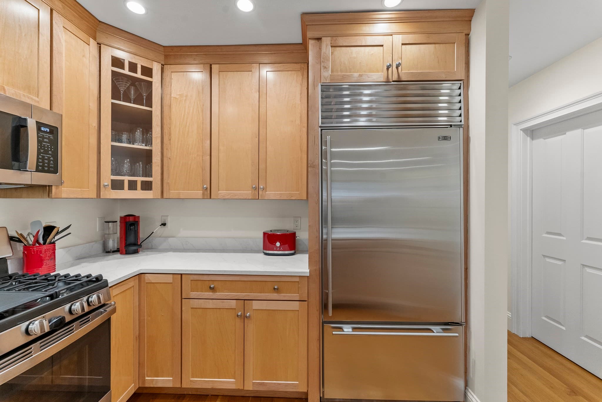 Condominium at 23 Worcester St # 1, Boston MA 02118, photo 6 of 24