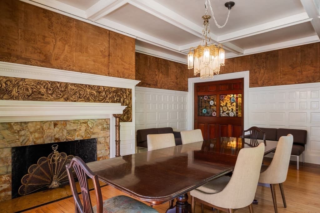 269 Kent St, Brookline MA 02446 photo 19