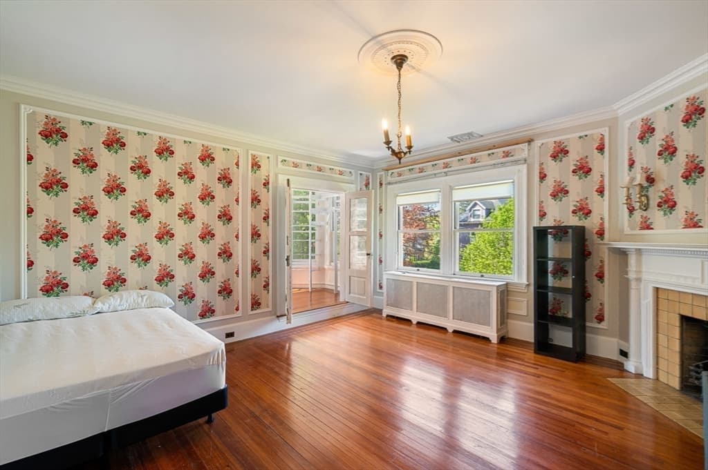 269 Kent St, Brookline MA 02446 photo 21