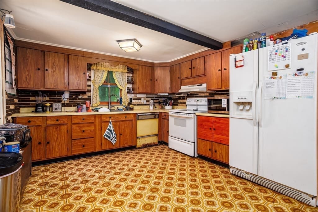 Single Family Residence at 87 Ashfield Rd, Conway MA 01341, Conway, photo 11 of 39