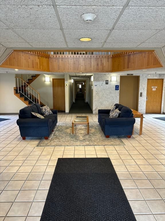 Condominium at 45 Christopher Dr # 105, Methuen MA 01844, Methuen, photo 16 of 18