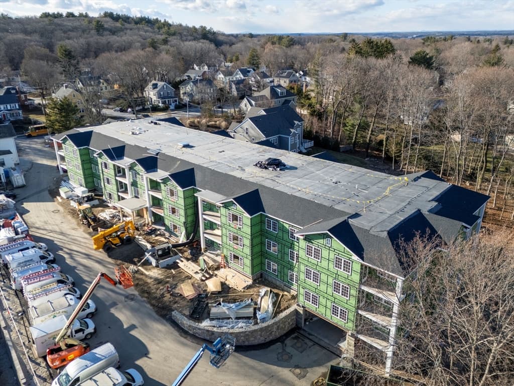 Condominium at 93 Bedford Street # 103, Lexington MA 02420, Lexington, photo 13 of 16