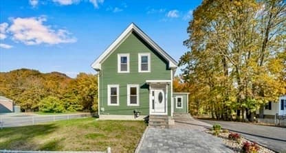 Single Family Residence at 1297 Pleasant St, Weymouth MA 02189, photo 2 of 25