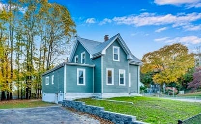 Single Family Residence at 1297 Pleasant St, Weymouth MA 02189, photo 3 of 25