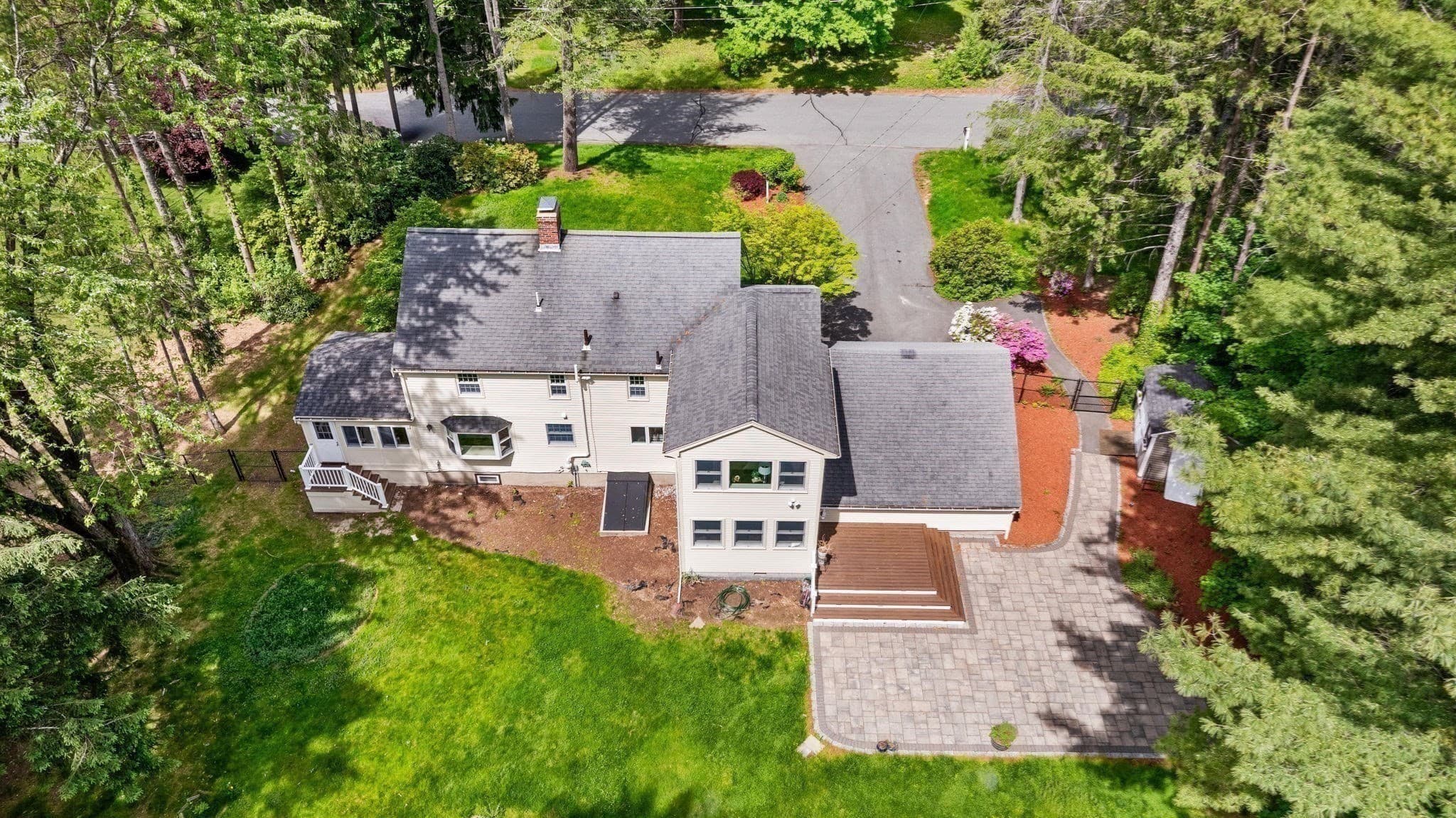 Single Family Residence at 30 Meadow Dr, Sudbury MA 01776, photo 5 of 41