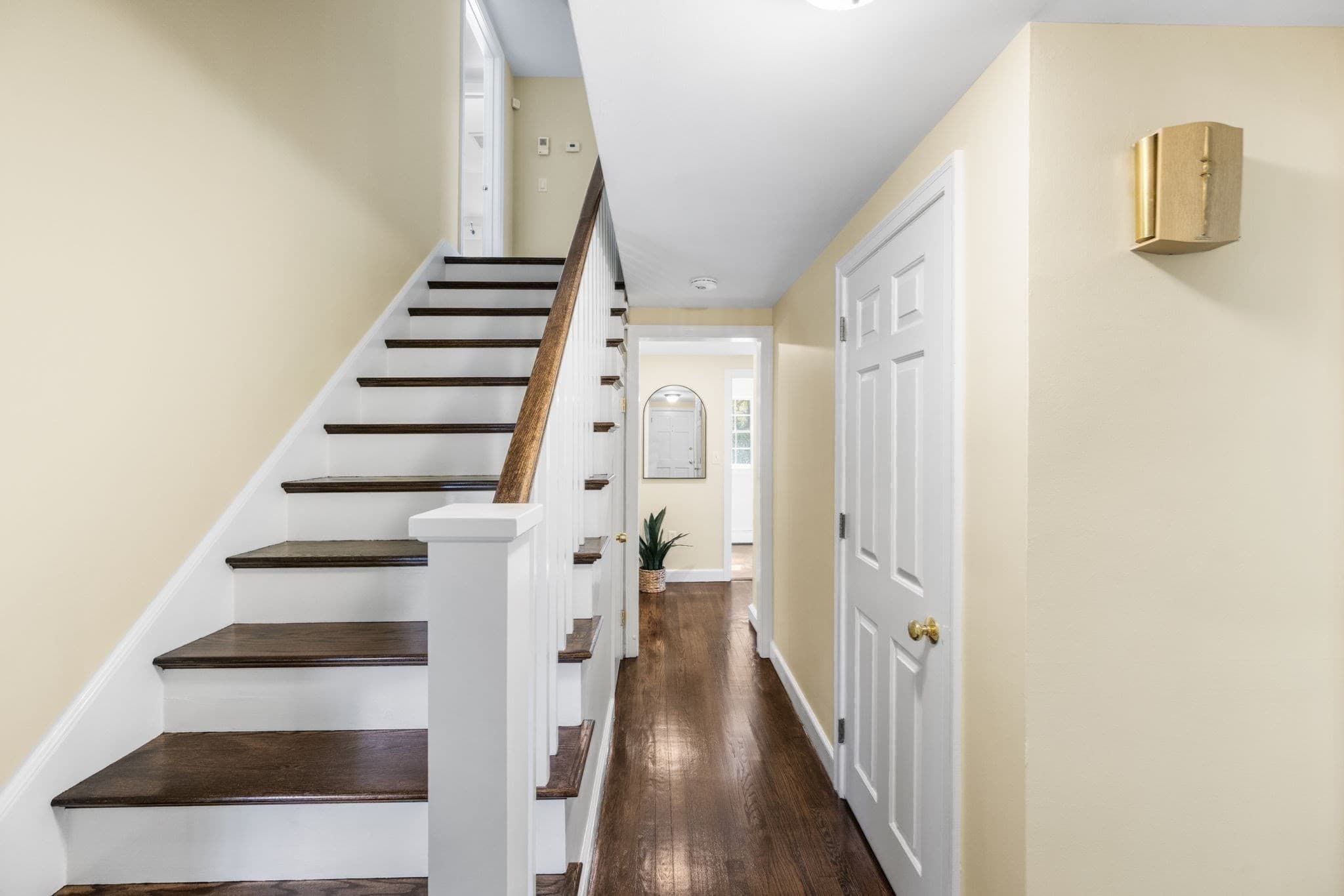 Single Family Residence at 30 Meadow Dr, Sudbury MA 01776, photo 9 of 41