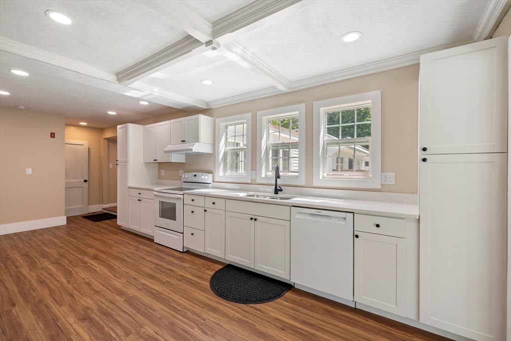Single Family Residence at 440 N Woodstock Rd, Southbridge MA 01550, Southbridge, photo 18 of 42