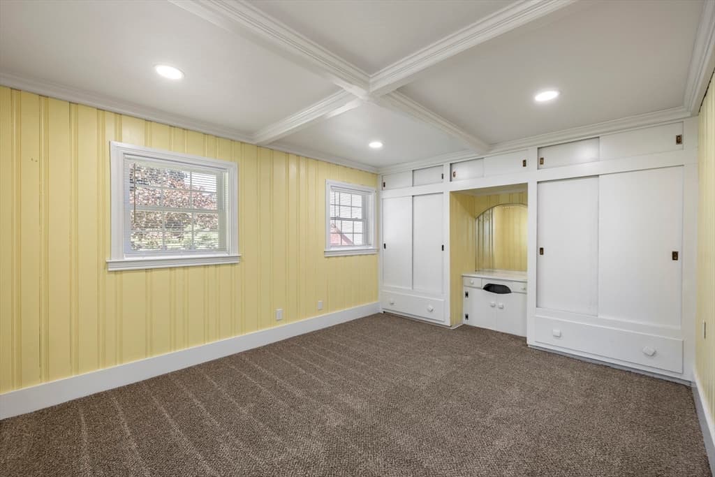 Single Family Residence at 440 N Woodstock Rd, Southbridge MA 01550, Southbridge, photo 21 of 42