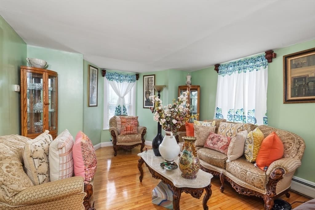 204 Harvard, Medford MA 02155 photo 6