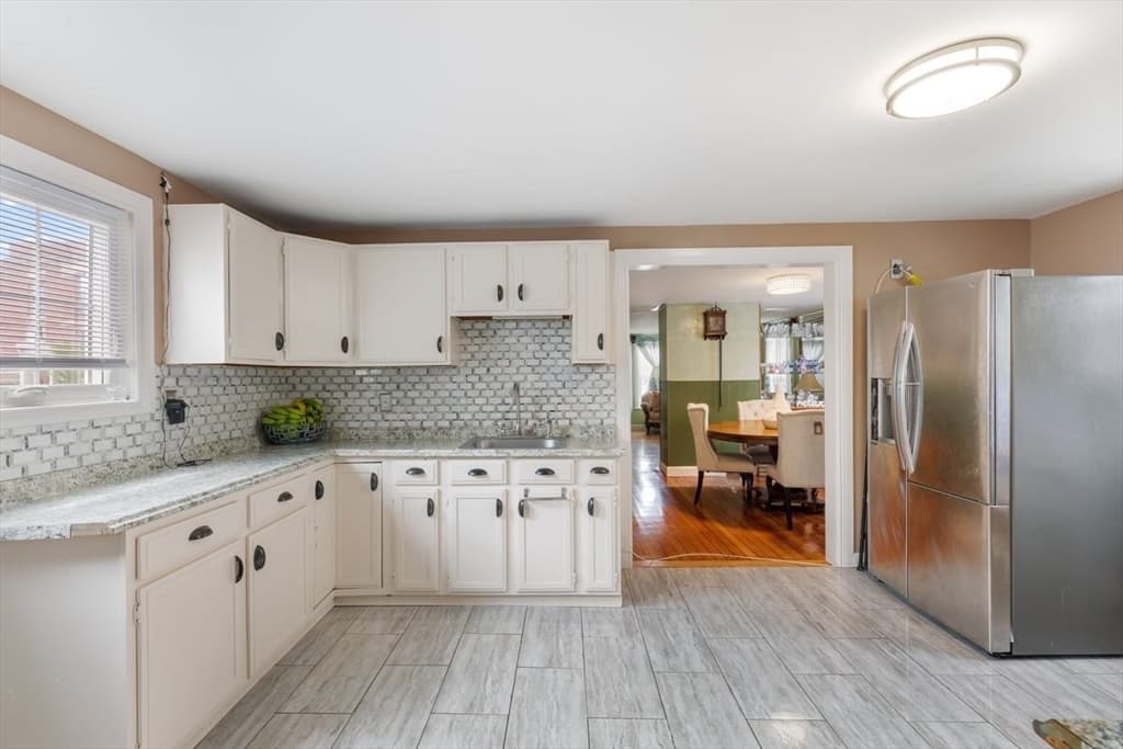 204 Harvard, Medford MA 02155 photo 11