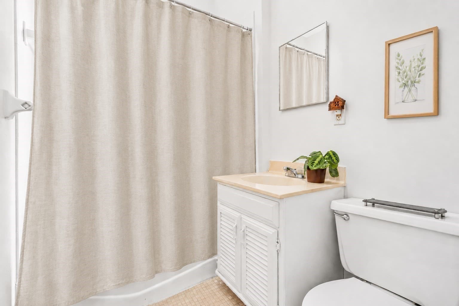 Condominium at 317 Summit Avenue # 9, Boston MA 02135, photo 10 of 14