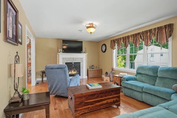 Single Family Residence at 15 Fitz Terrace, Wilmington MA 01887, photo 17 of 42