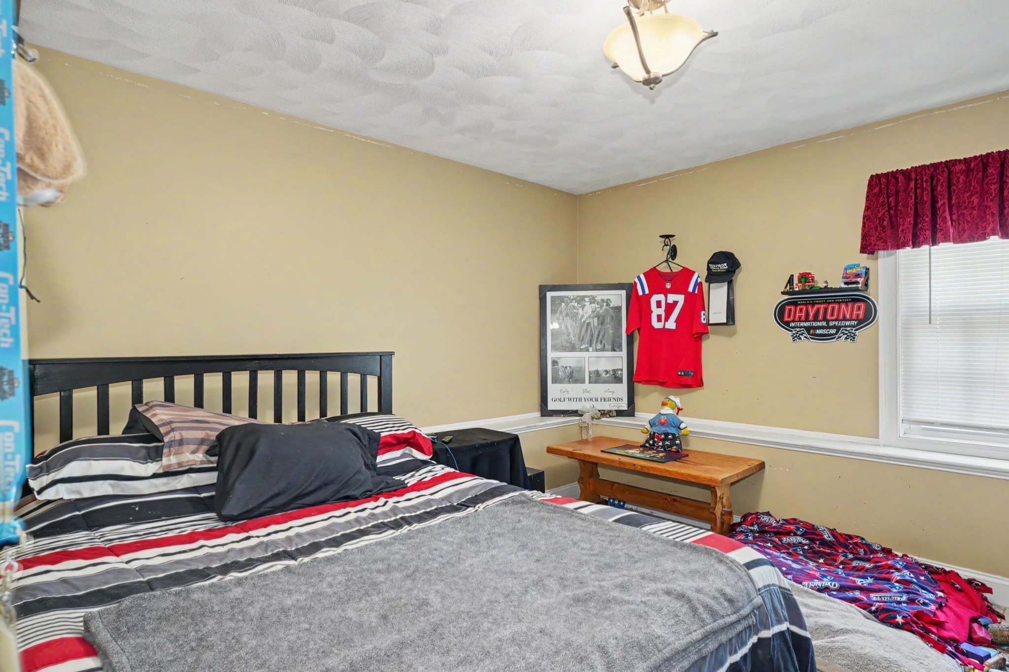 Single Family Residence at 15 Fitz Terrace, Wilmington MA 01887, photo 41 of 42