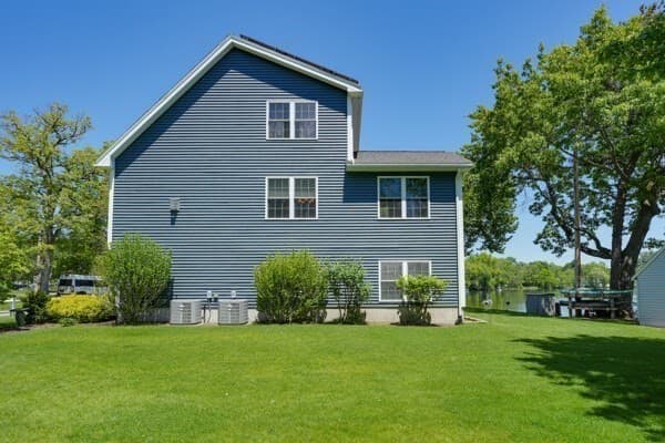 Single Family Residence at 15 Fitz Terrace, Wilmington MA 01887, photo 11 of 42