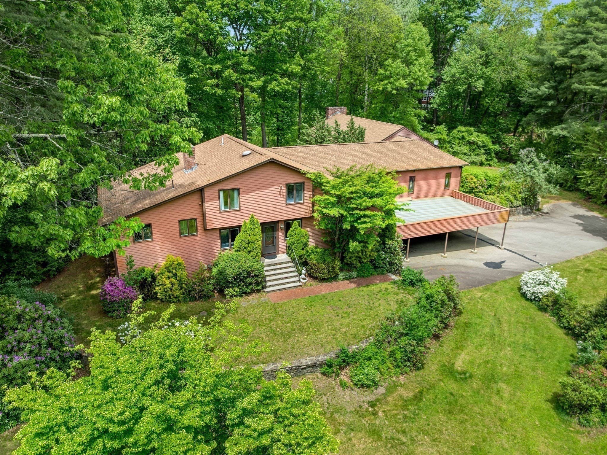 Single Family Residence at 29 Pine Ridge Rd, Stow MA 01775, Stow, photo 4 of 42