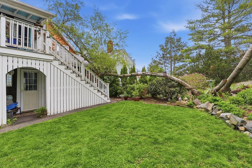 Condominium at 16 Evans Road # 2, Marblehead MA 01945, Marblehead, photo 23 of 24
