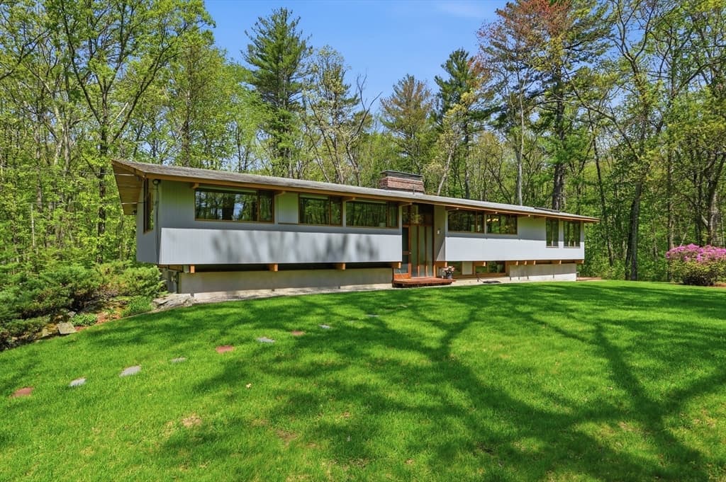 50 Carlisle Pines Drive, Carlisle MA 01741