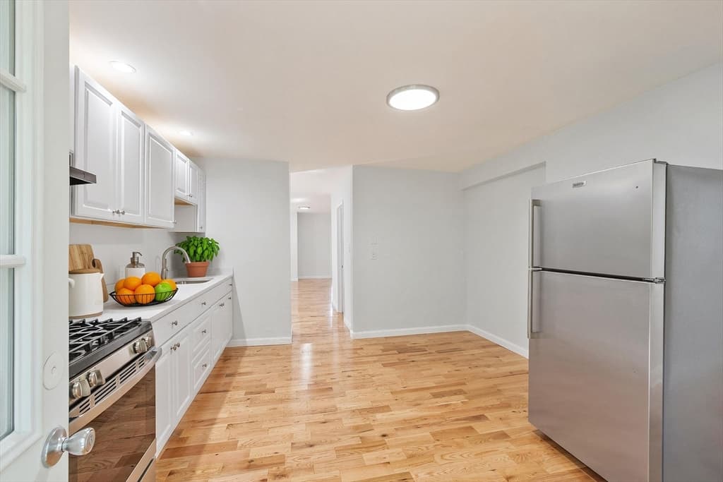 191 High St, Fitchburg MA 01420 photo 2