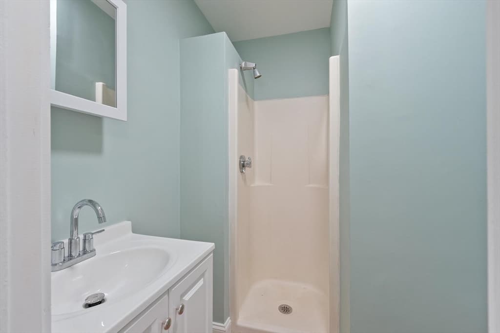 191 High St, Fitchburg MA 01420 photo 29
