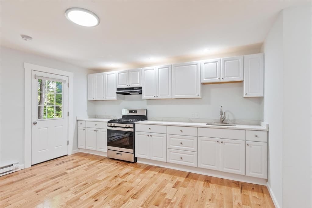 191 High St, Fitchburg MA 01420 photo 8