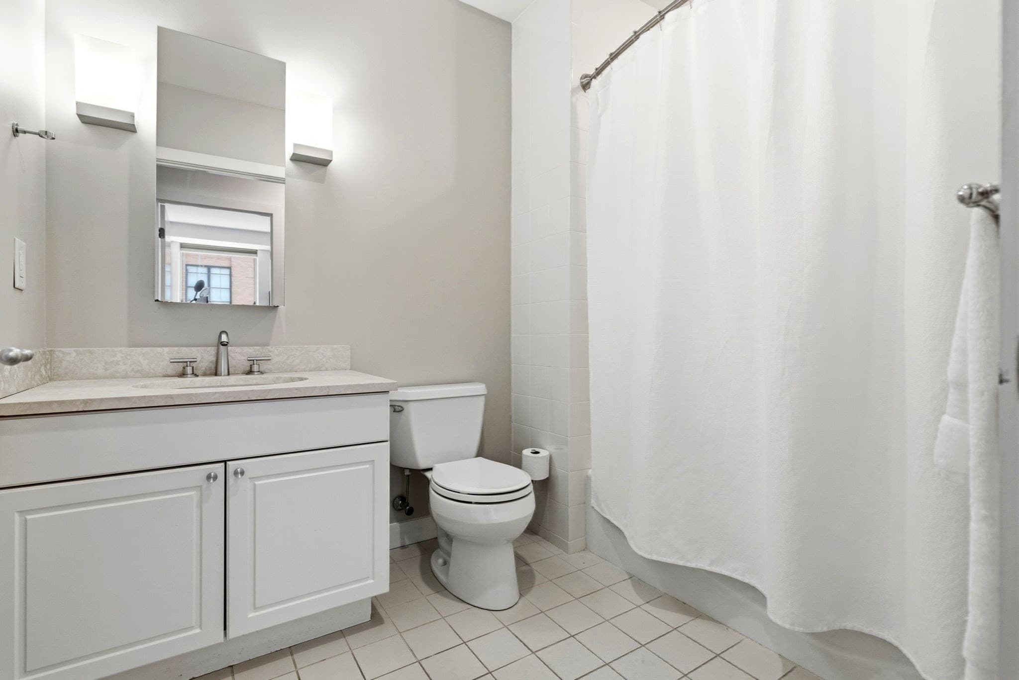 Condominium at 80 Broad St # 602, Boston MA 02110, photo 19 of 35