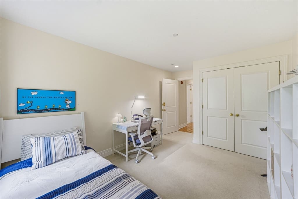 630 Hammond St # 209, Brookline MA 02467 photo 34