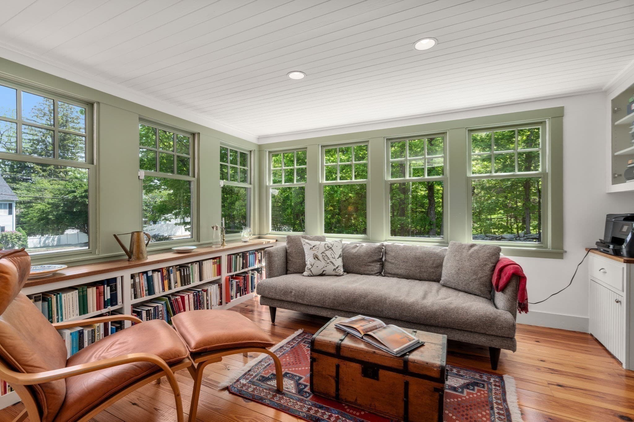 Single Family Residence at 391 Dedham St, Newton MA 02459, photo 8 of 26