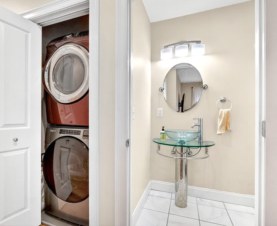 Condominium at 756 E Fifth St # 2, Boston MA 02127, photo 13 of 28