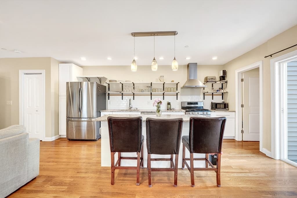 Condominium at 756 E Fifth St # 2, Boston MA 02127, photo 3 of 28